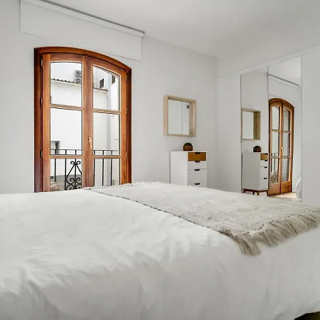 Appartement Sanders Sol 2 - Modern Two-bedroom In The Heart Of Puerto Banus Nightlife Marbella